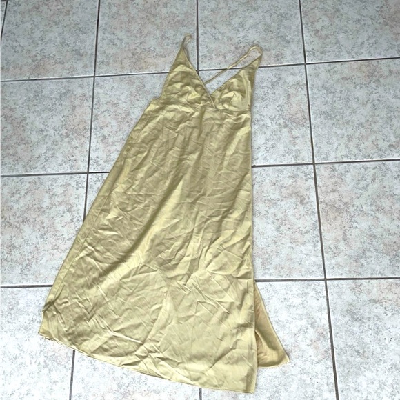 Vintage Victoria’s Secret silky golden Long maxi slip Negligee y2k Nightgown L - Picture 1 of 11